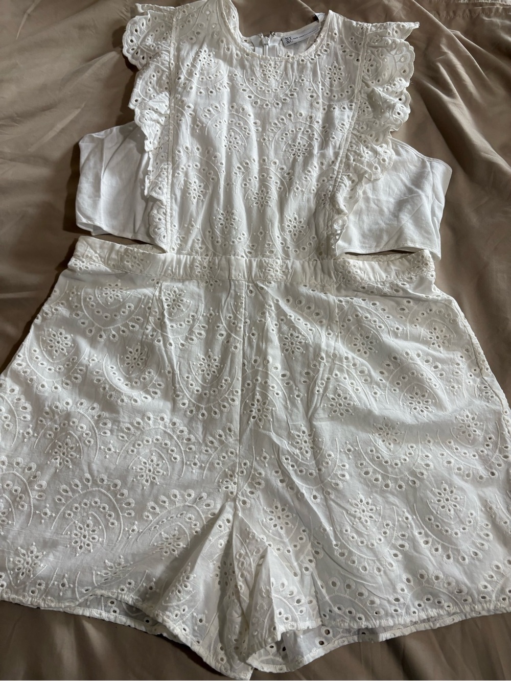NWT NY & Company White Eyelet Embroidered Romper | Flutter Sleeve | L